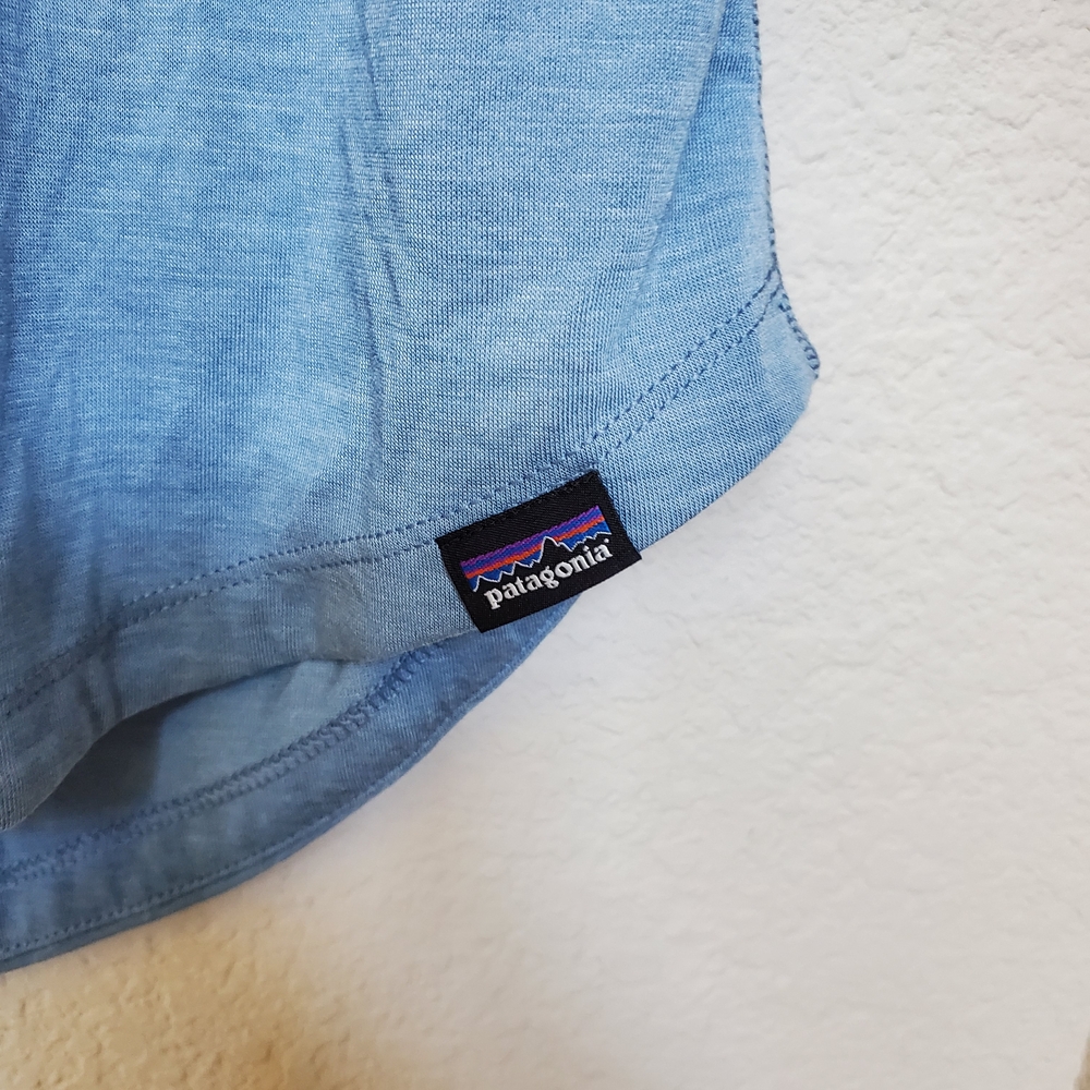 Patagonia Capilene Cool Trail Tee. Dize Small View 2